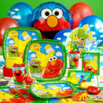 Contact Party On! for all your Sesame Street Party Supplies today! 604.881.0001
